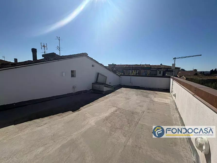 Immagine 26 di Appartamento in vendita  in Via Roma a Montopoli In Val D'arno