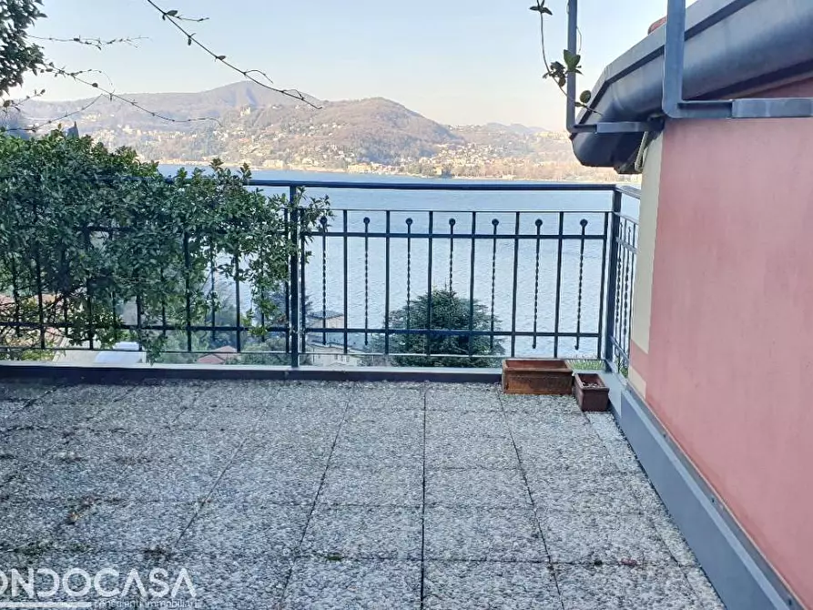 Immagine 2 di Appartamento in vendita  in VIA CARONTI 34 a Bizzarone