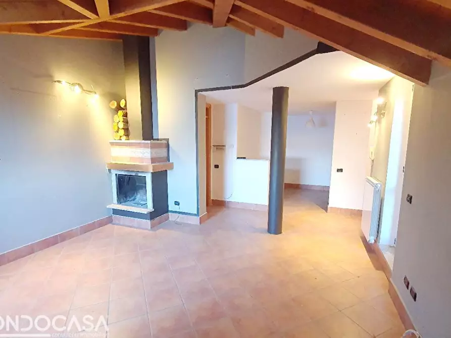 Immagine 4 di Appartamento in vendita  in VIA CARONTI 34 a Bizzarone