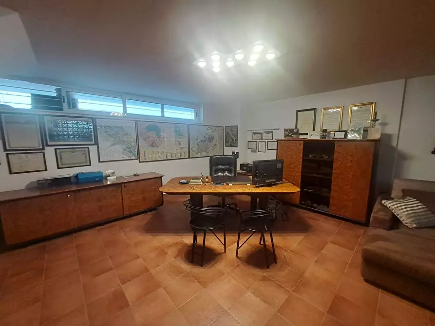 Immagine 17 di Villa in vendita  7 a Marigliano