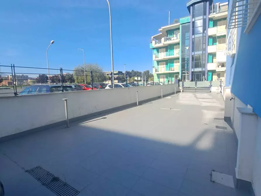 Immagine 2 di Villa in vendita  7 a Marigliano