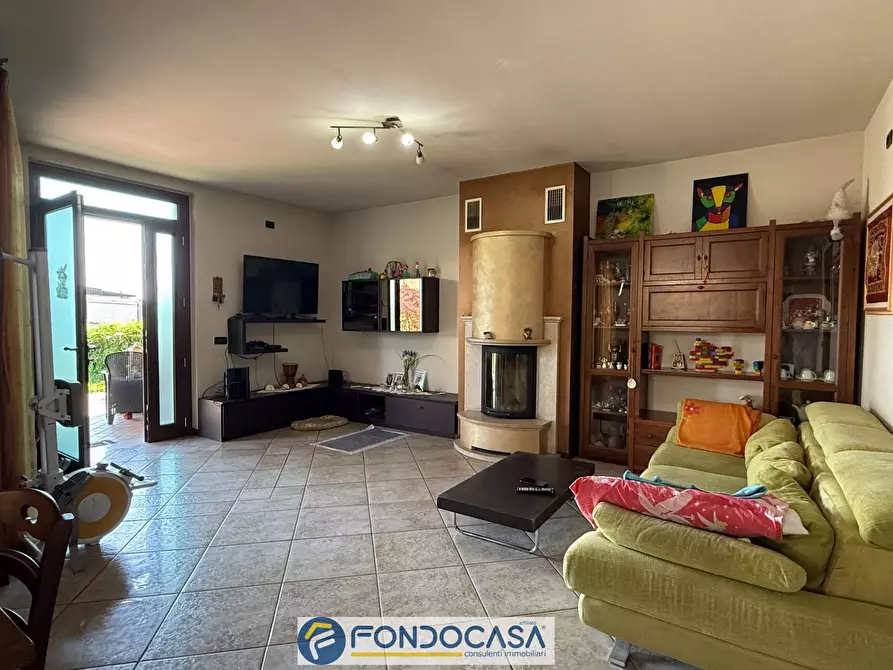 Immagine 7 di Casa semindipendente in vendita  a Cazzago San Martino