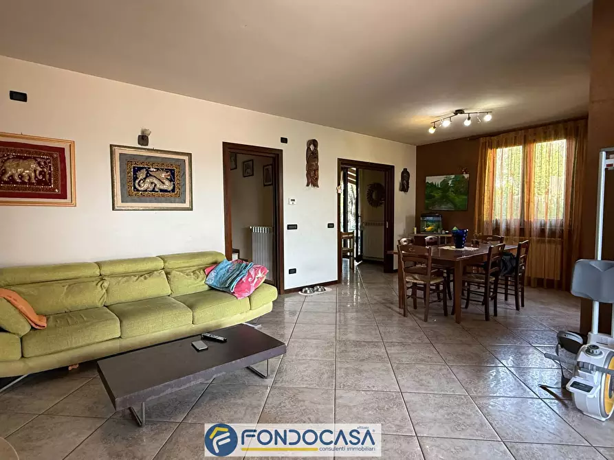 Immagine 9 di Casa semindipendente in vendita  a Cazzago San Martino