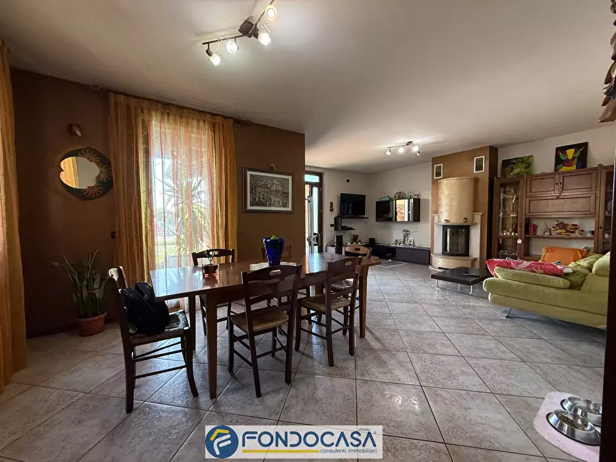 Immagine 10 di Casa semindipendente in vendita  a Cazzago San Martino