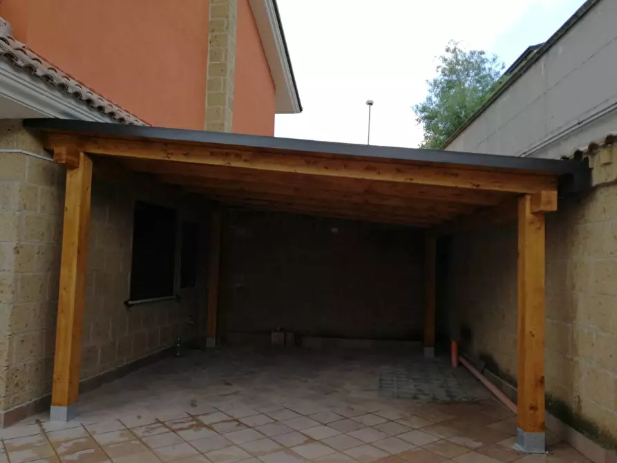 Immagine 17 di Casa semindipendente in vendita  in Via  Provinciale 15 a Pratola Serra