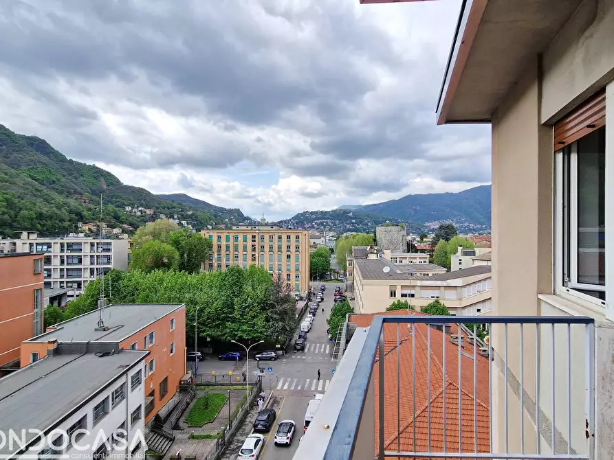 Immagine 3 di Appartamento in affitto  in via italia libera 13 a Como