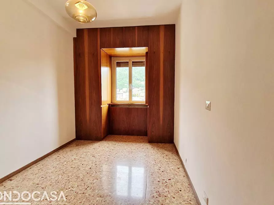 Immagine 16 di Appartamento in affitto  in via italia libera 13 a Como