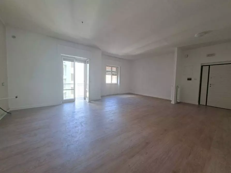 Immagine 2 di Appartamento in vendita  in Via Alberigo Crescitelli 15 a Avellino