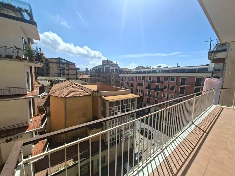 Immagine 6 di Appartamento in vendita  in Via Alberigo Crescitelli 15 a Avellino