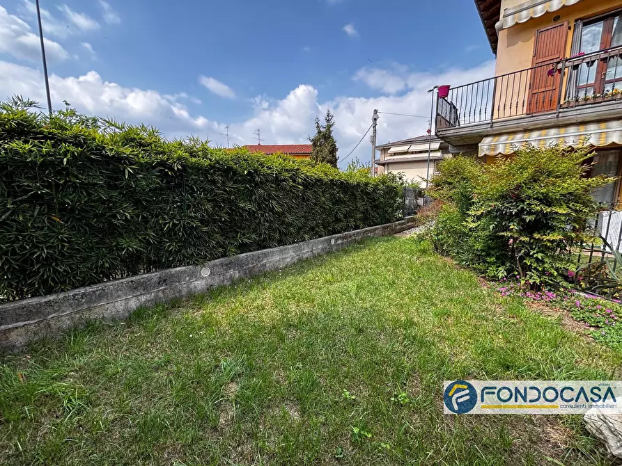 Immagine 5 di Appartamento in vendita  in Via Bottego a Palazzolo Sull'oglio