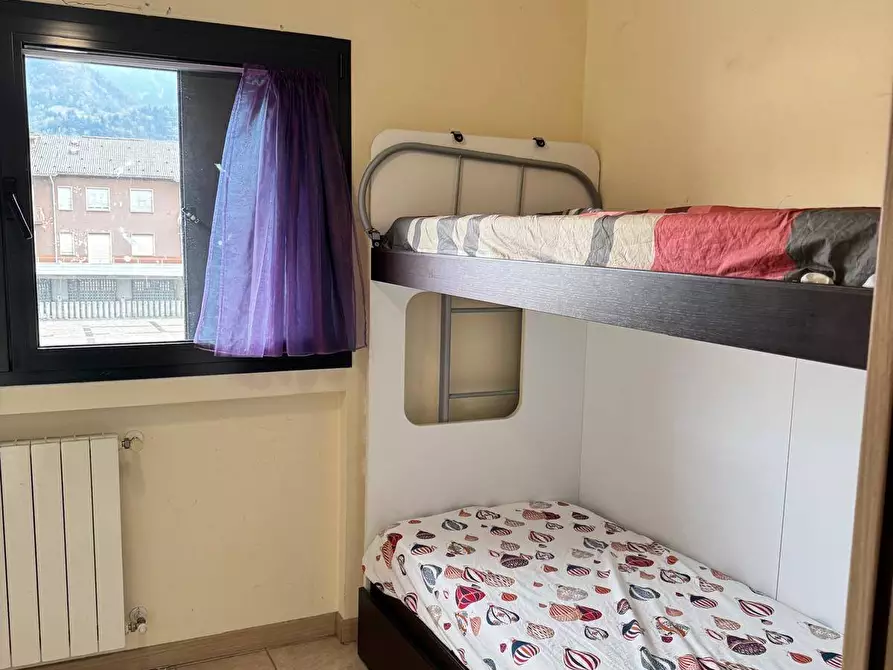 Immagine 12 di Appartamento in vendita  in Piazza Manzù a Clusone