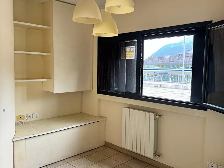 Immagine 7 di Appartamento in vendita  in Piazza Manzù a Clusone