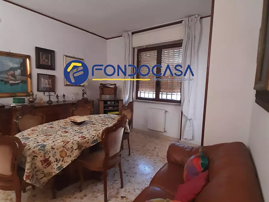 Immagine 25 di Villetta a schiera in vendita  a Quarto