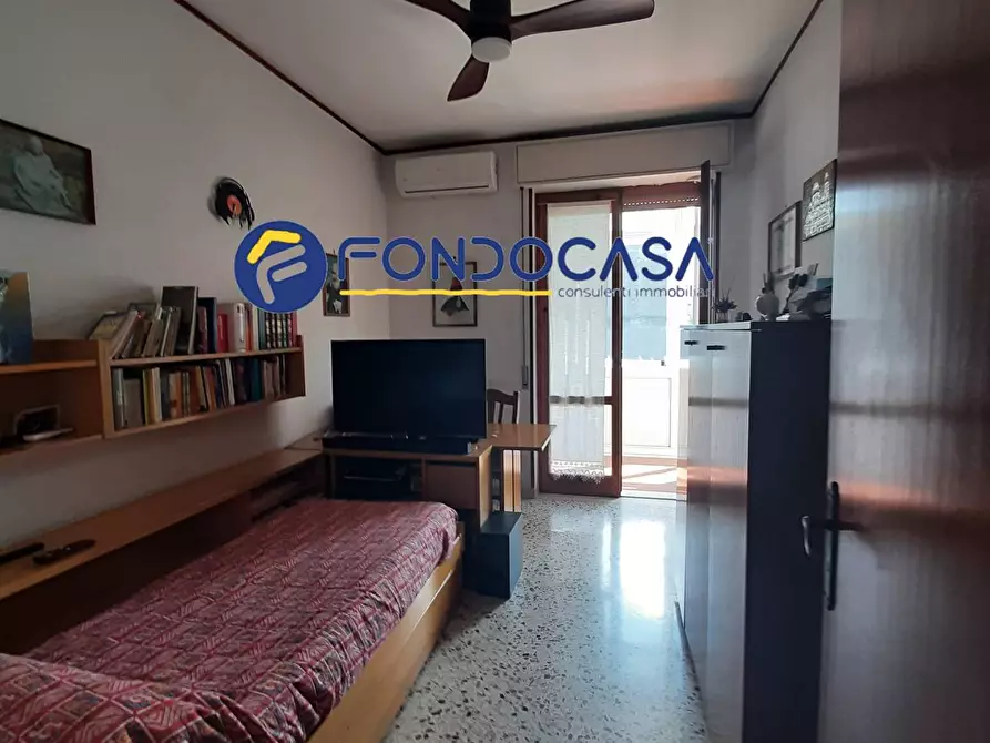 Immagine 19 di Villetta a schiera in vendita  a Quarto