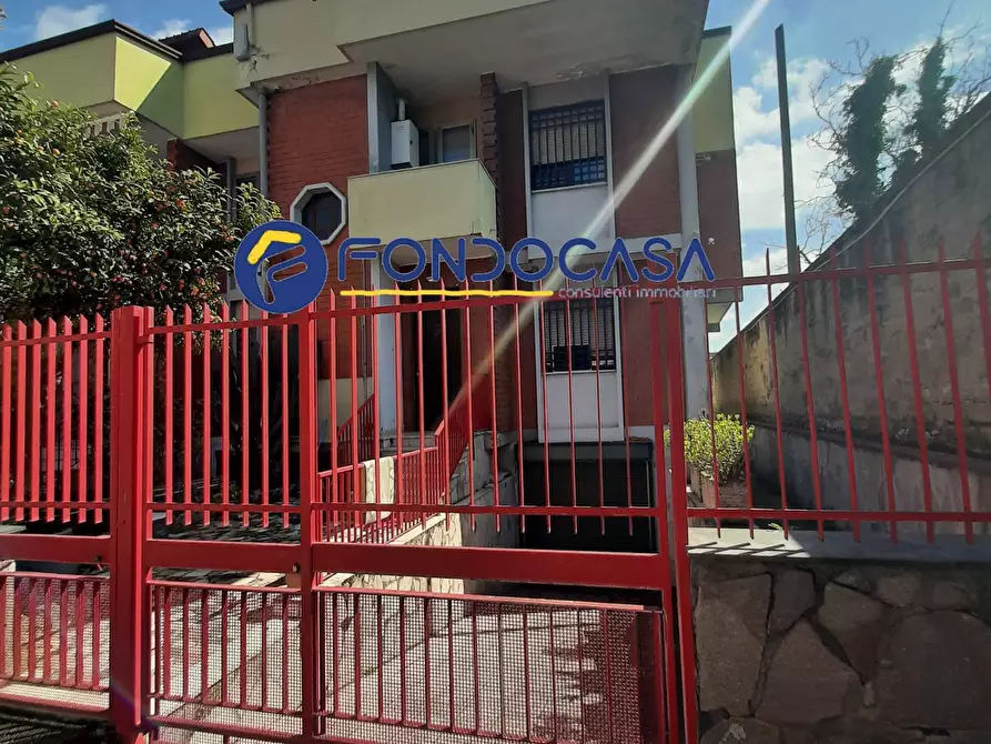 Immagine 30 di Villetta a schiera in vendita  a Quarto