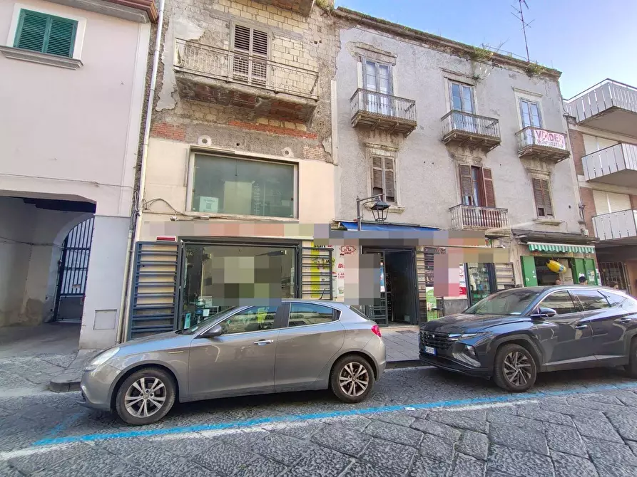 Immagine 3 di Locale commerciale in vendita  a Pomigliano D'arco