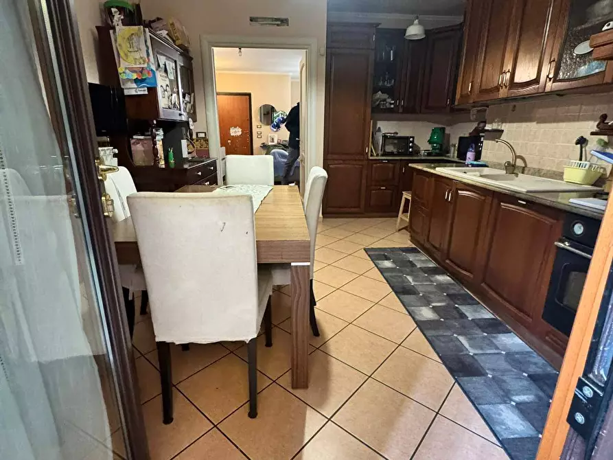 Immagine 8 di Appartamento in vendita  in via alfonzo grassi 3 a Salerno