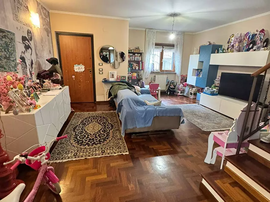 Immagine 7 di Appartamento in vendita  in via alfonzo grassi 3 a Salerno