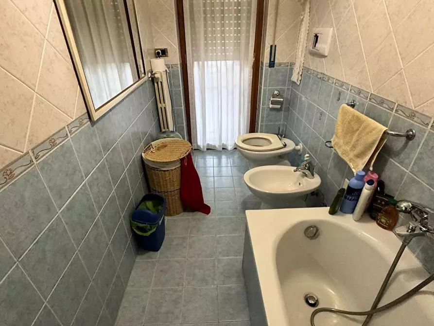 Immagine 13 di Appartamento in vendita  in via alfonzo grassi 3 a Salerno