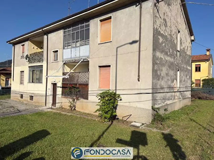 Immagine 1 di Appartamento in vendita  a Adro