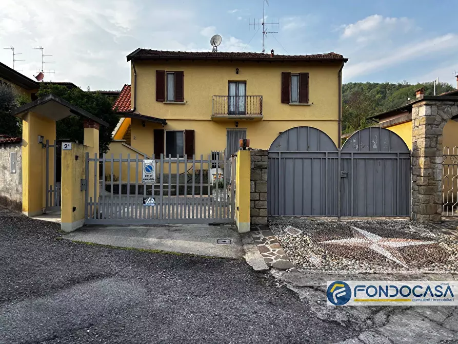 Immagine 1 di Appartamento in vendita  in Via Galileo Galilei 3 a Credaro