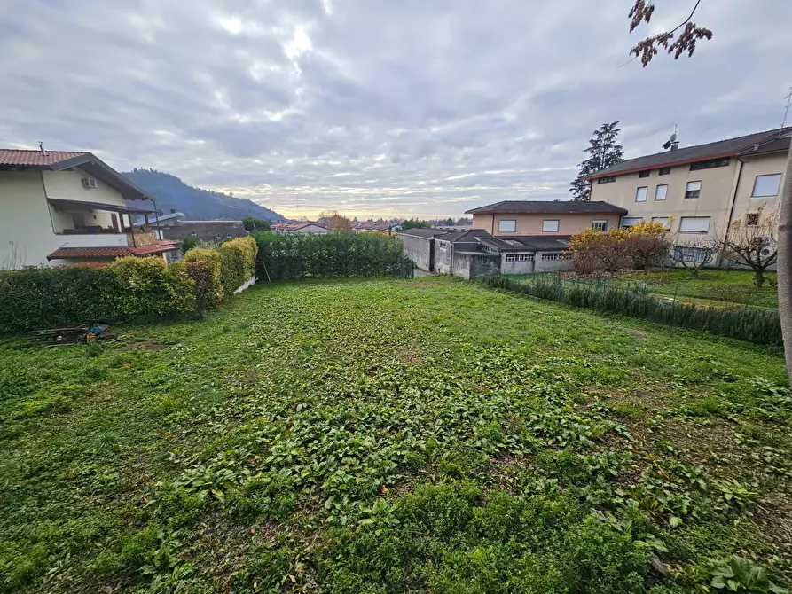 Immagine 1 di Terreno residenziale in vendita  a Chiuduno