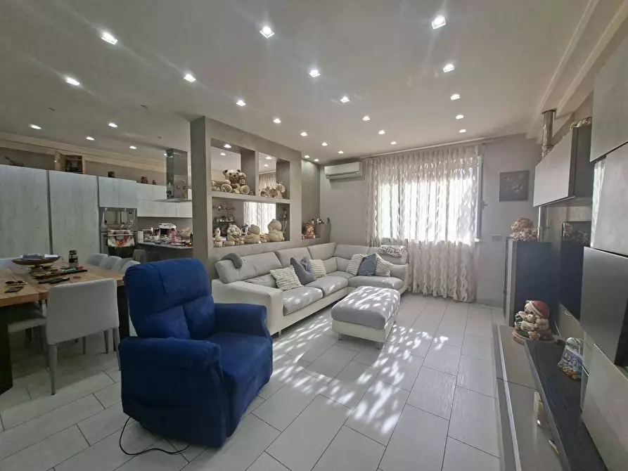 Immagine 4 di Appartamento in vendita  in via vasto 29 a Avellino
