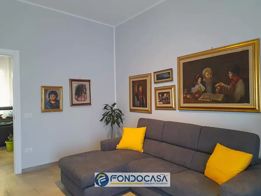 Immagine 7 di Appartamento in vendita  in via Valentino Fortunato 79 a Giffoni Valle Piana