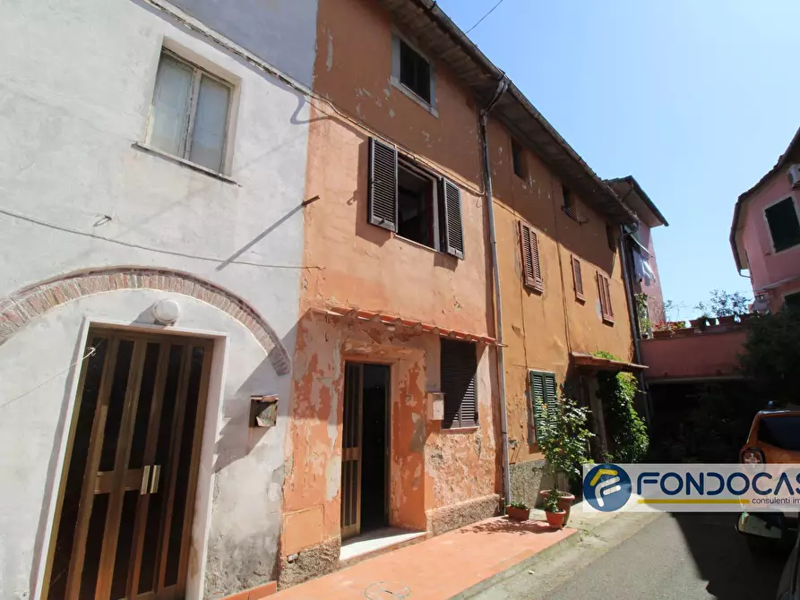 Immagine 1 di Casa indipendente in vendita  in Via Della Gora a Buti