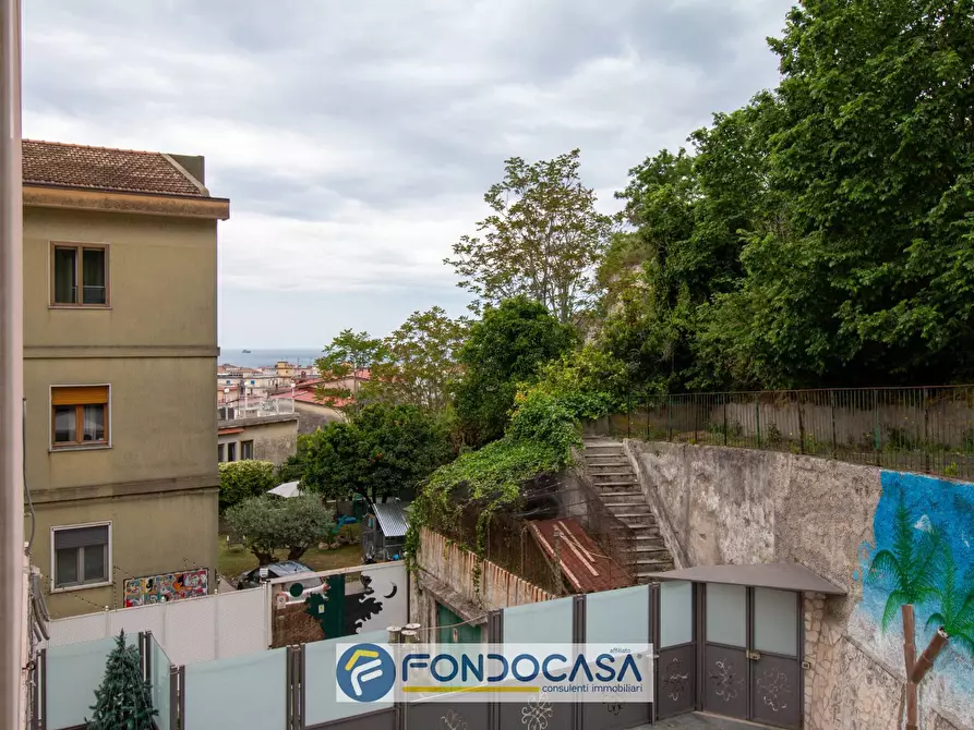 Immagine 21 di Appartamento in vendita  in via vincenzo buonopane a Salerno