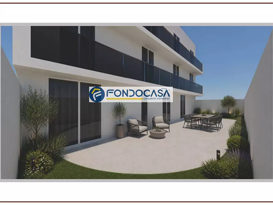 Immagine 5 di Appartamento in vendita  in Via Giacomo Zanella snc a Brindisi