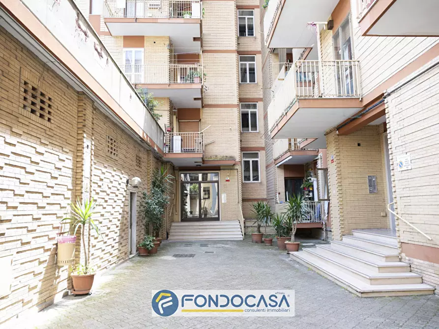 Immagine 1 di Appartamento in vendita  in Via John Fitzgerald Kennedy a Salerno