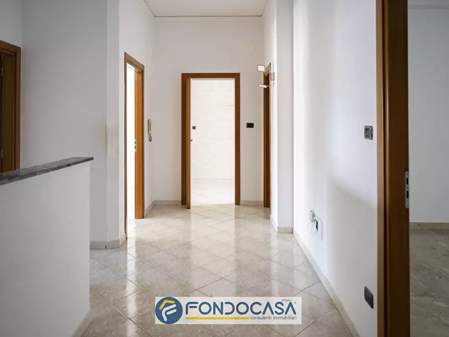 Immagine 2 di Appartamento in vendita  in Via John Fitzgerald Kennedy a Salerno