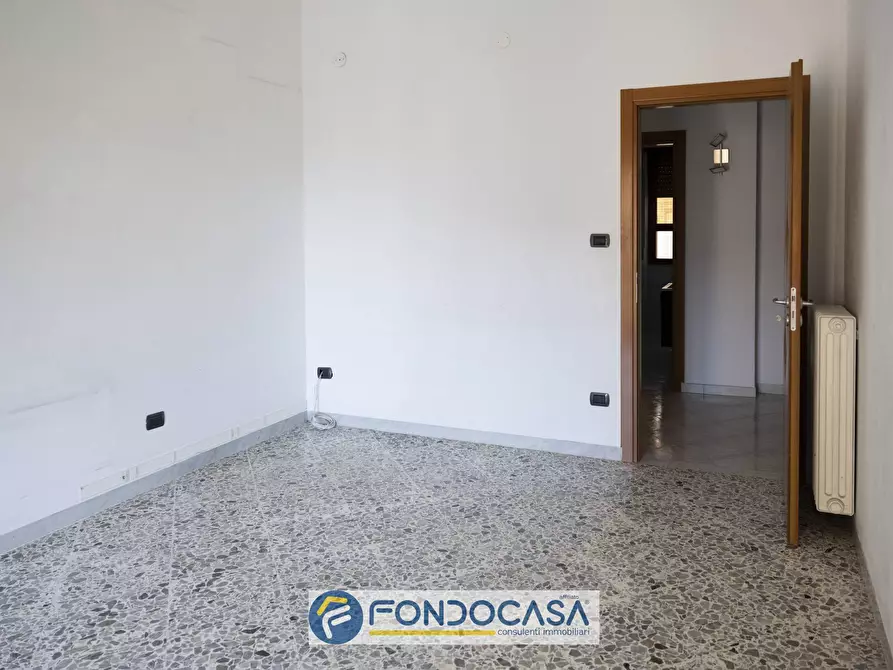 Immagine 5 di Appartamento in vendita  in Via John Fitzgerald Kennedy a Salerno