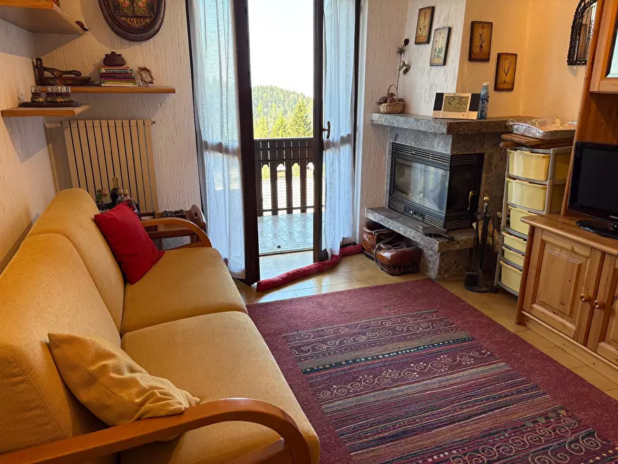 Immagine 2 di Appartamento in vendita  in Via alle Baite 15 a Ardesio