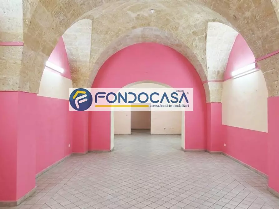 Immagine 3 di Attività commerciale in vendita  in Via Carmine 4 a Brindisi