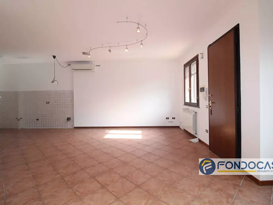 Immagine 7 di Casa indipendente in vendita  in Via Umberto Terracini a Ponsacco