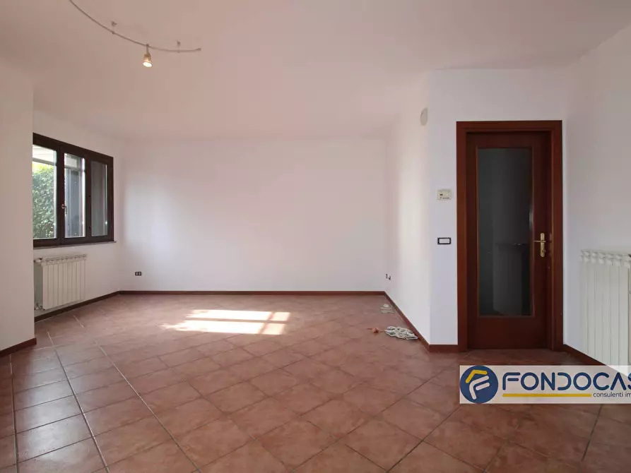 Immagine 11 di Casa indipendente in vendita  in Via Umberto Terracini a Ponsacco