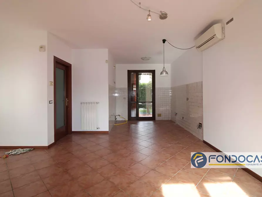 Immagine 12 di Casa indipendente in vendita  in Via Umberto Terracini a Ponsacco