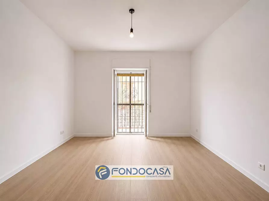 Immagine 17 di Appartamento in vendita  in VIA UGO FOSCOLO a Aversa