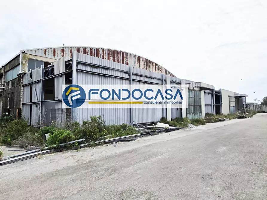 Immagine 4 di Capannone industriale in vendita  in Strada per Fiume Grande snc a Brindisi