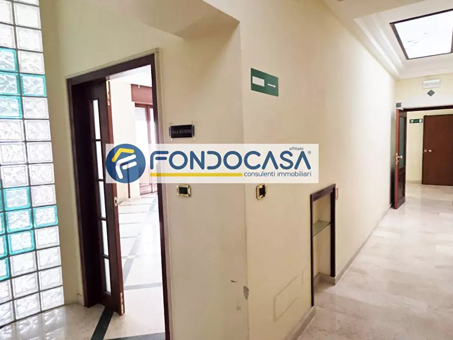 Immagine 15 di Ufficio in vendita  in Corso Umberto I 120 a Brindisi