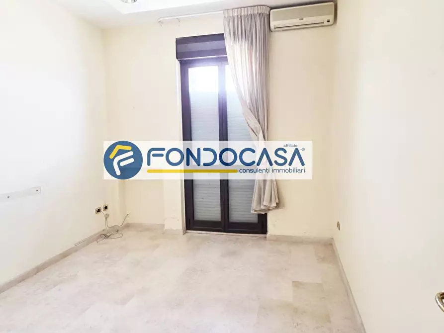 Immagine 16 di Ufficio in vendita  in Corso Umberto I 120 a Brindisi