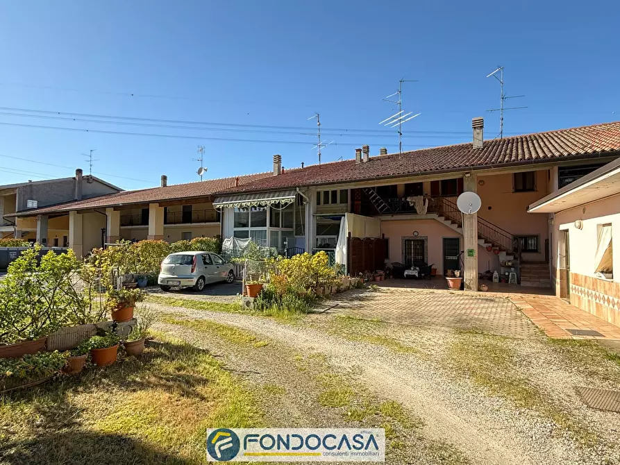 Immagine 1 di Appartamento in vendita  a Cazzago San Martino
