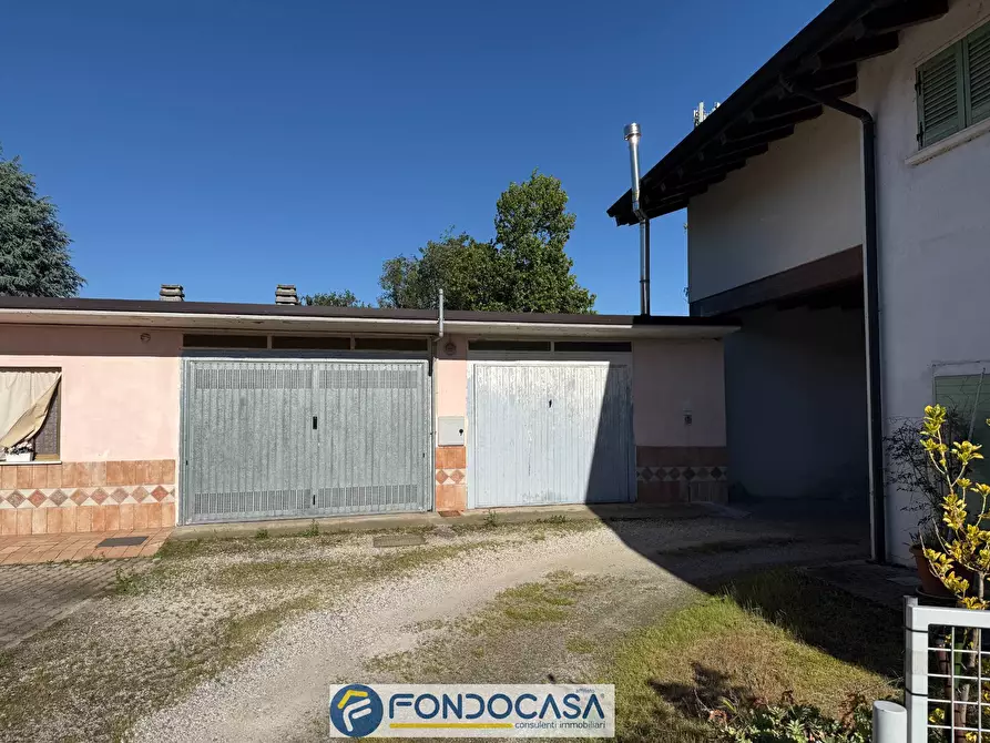 Immagine 15 di Appartamento in vendita  a Cazzago San Martino