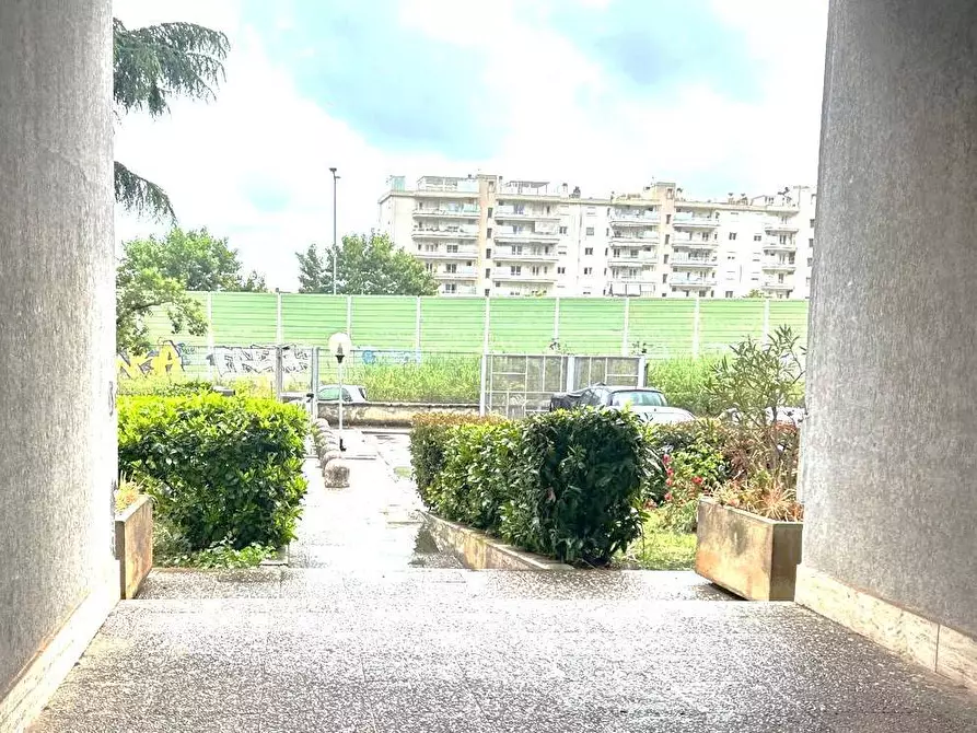Immagine 15 di Appartamento in vendita  in via Marchiafava 12 a Salerno