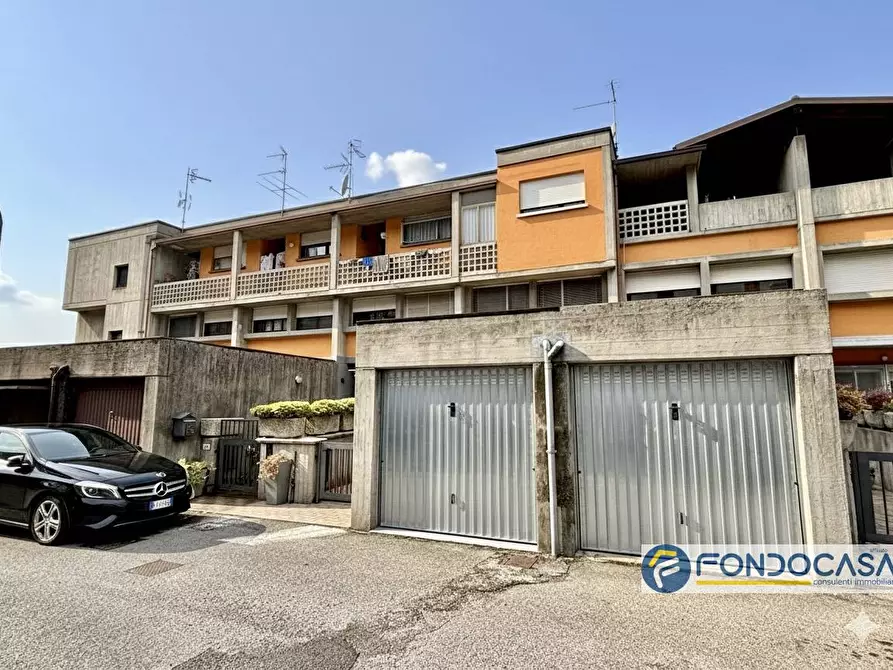 Immagine 1 di Box auto in vendita  32 a Capriolo
