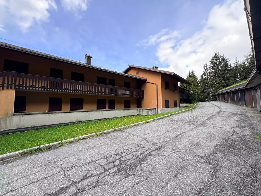 Immagine 13 di Appartamento in vendita  in Via alle Baite 15 a Ardesio