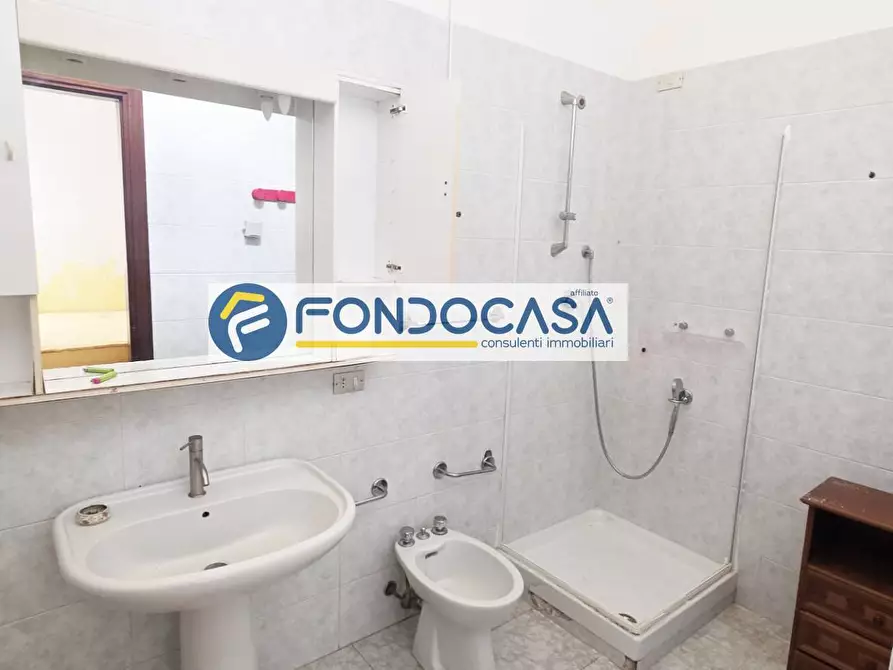 Immagine 17 di Casa indipendente in vendita  in Via tagliamento 19 a Brindisi
