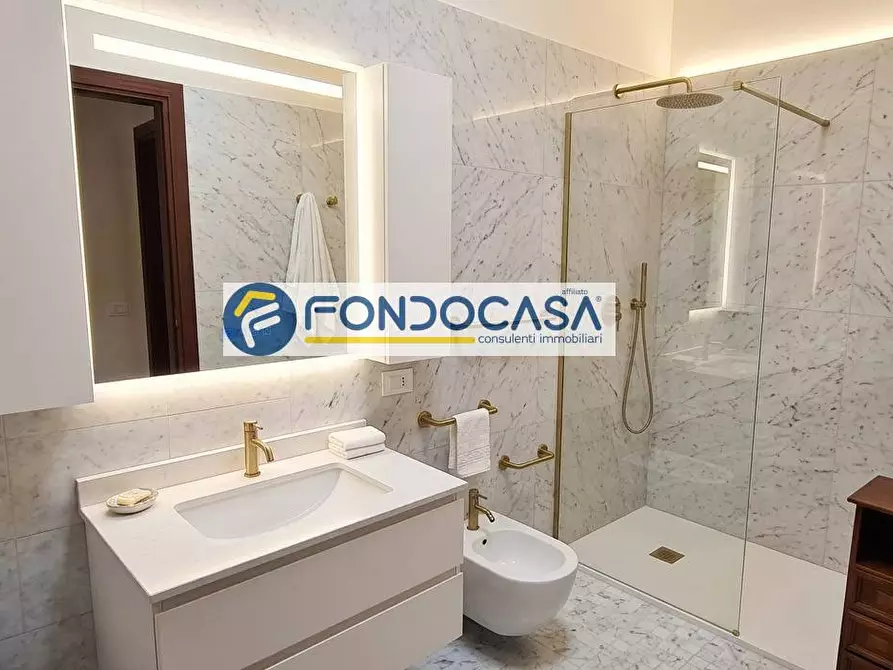 Immagine 18 di Casa indipendente in vendita  in Via tagliamento 19 a Brindisi